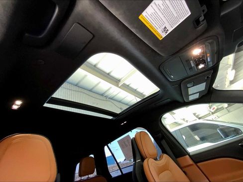 Used 2023 Lincoln Aviator Black Label w/ Dynamic Handling Package image 13