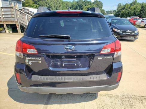 Used 2012 Subaru Outback 2.5i Limited AWD/4WD image 10