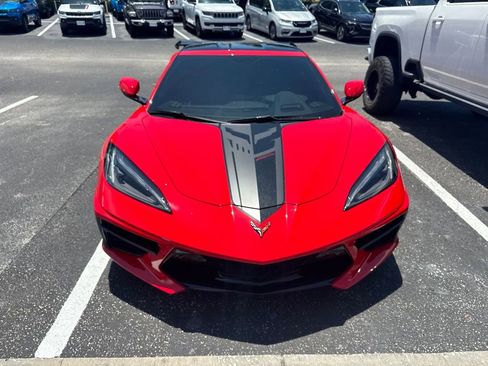 Used 2021 Chevrolet Corvette Stingray Preferred Cpe RWD image 3