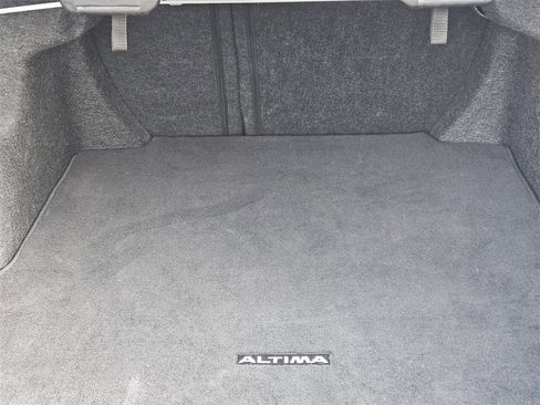 Used 2024 Nissan Altima 2.5 SR image 24