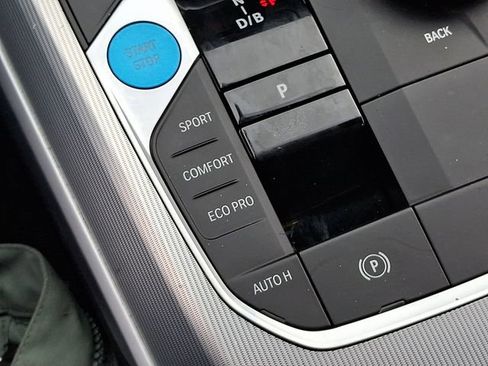 Used 2023 BMW i4 eDrive35 w/ Premium Package image 33