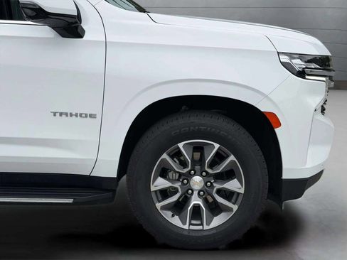 Used 2022 Chevrolet Tahoe LT w/ Luxury Package image 6