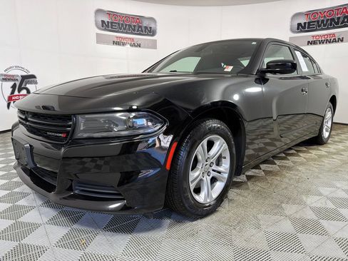 Used 2023 Dodge Charger SXT RWD image 7