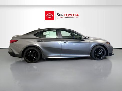 New 2026 Toyota Camry SE image 2