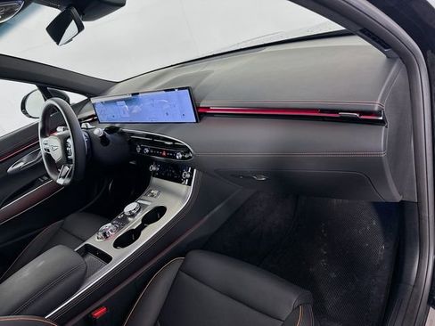 Certified 2026 Genesis GV70 3.5T Sport Advanced AWD/4WD image 30