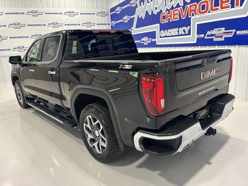 Used 2025 GMC Sierra 1500 SLT w/ SLT Premium Plus Package AWD/4WD image 5