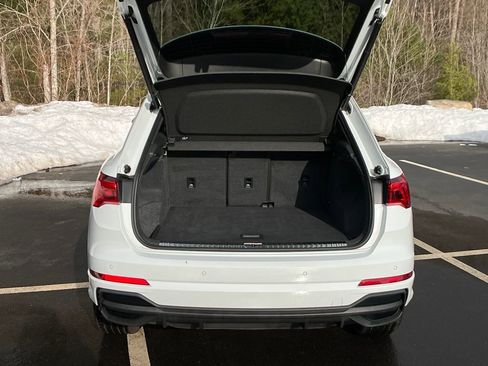 Used 2024 Audi Q3 2.0T Premium Plus w/ Premium Plus Package image 24