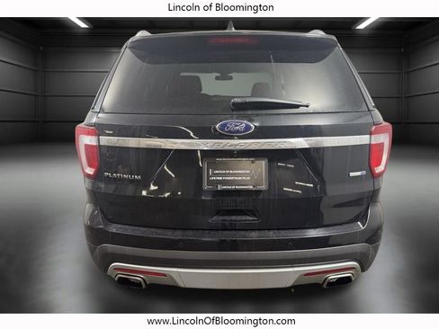 Used 2017 Ford Explorer Platinum image 30