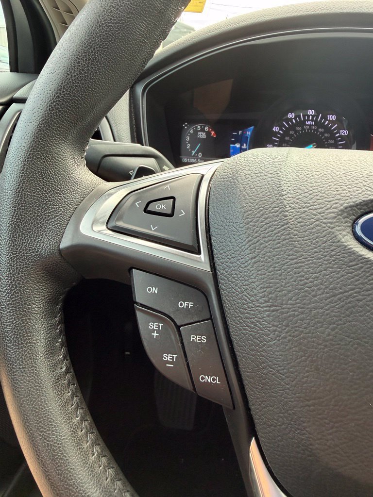 Used 2018 Ford Fusion SE w/ Equipment Group 201A FWD image 22