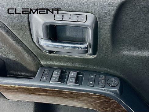 Used 2019 GMC Sierra 3500 Denali w/ Duramax Plus Package image 27