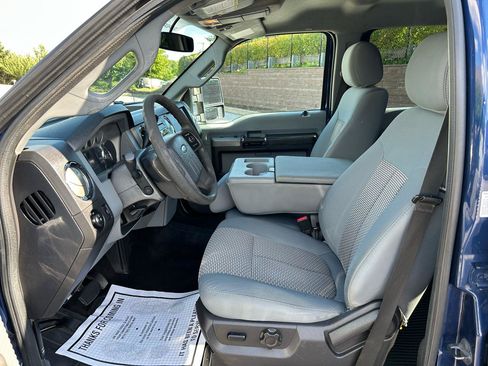 Used 2012 Ford F350 XLT w/ XLT Premium Pkg AWD/4WD image 11