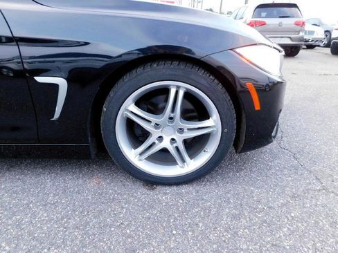 Used 2015 BMW 428i Convertible image 18