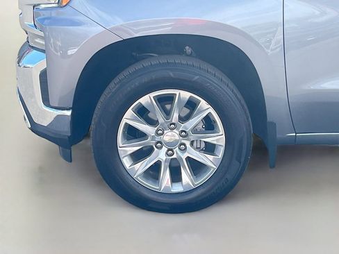 Used 2022 Chevrolet Silverado 1500 LTZ w/ LTZ Premium Package AWD/4WD image 34