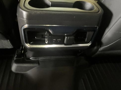 Used 2022 Chevrolet Silverado 1500 High Country w/ Z71 Off-Road Package AWD/4WD image 26