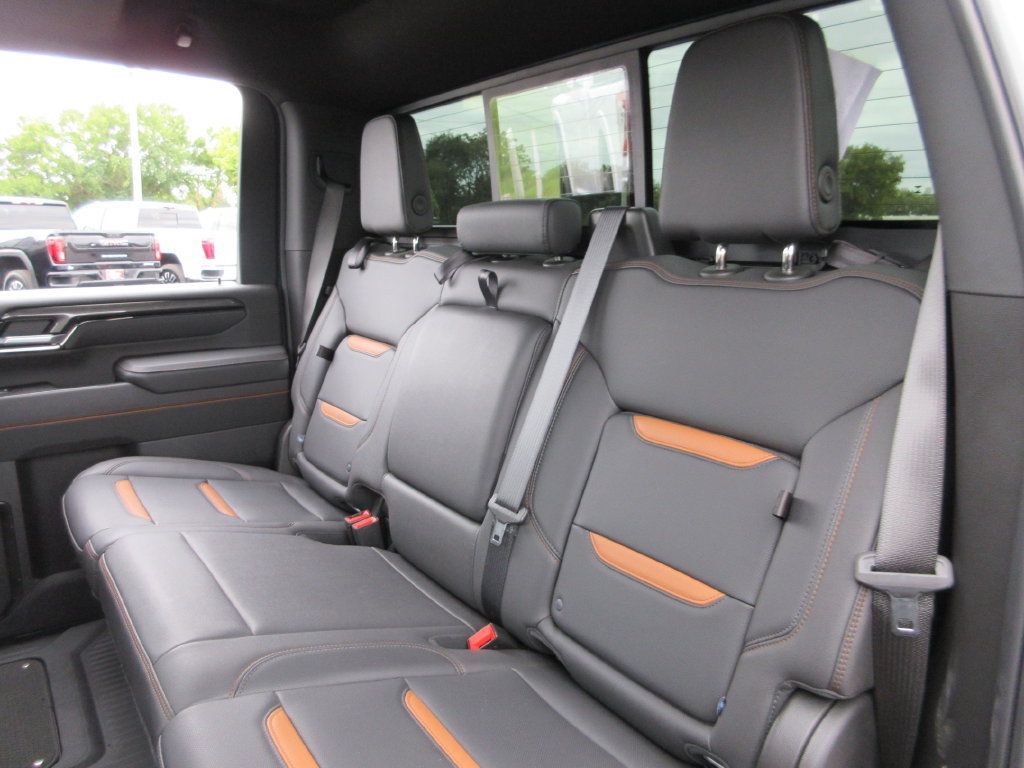 Used 2026 GMC Sierra 2500 AT4 w/ AT4 Premium Plus Package AWD/4WD image 26