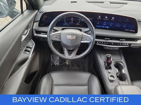 Certified 2025 Cadillac XT4 Premium Luxury FWD image 16