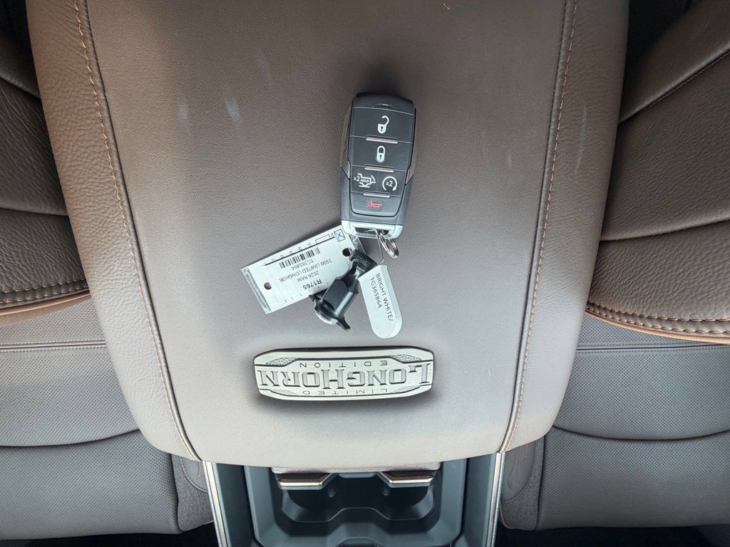 New 2026 RAM 3500 Longhorn AWD/4WD image 38