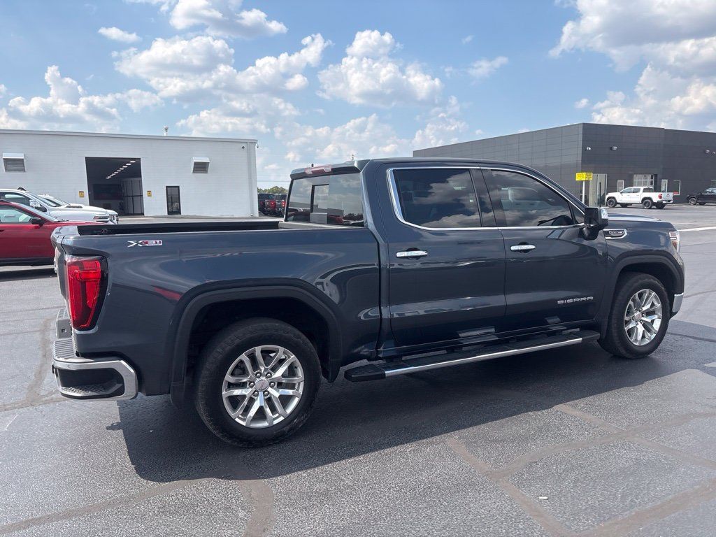 Used 2022 GMC Sierra 1500 SLT w/ SLT Premium Plus Package AWD/4WD image 13