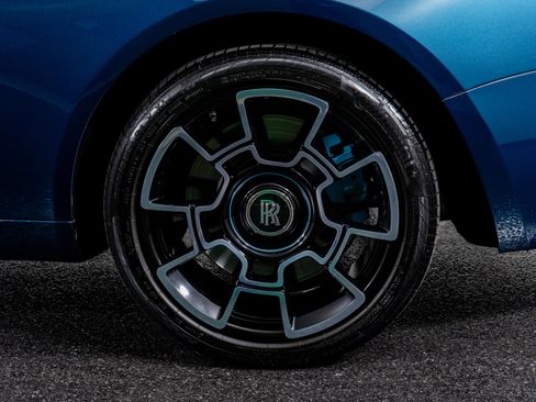 Used 2020 Rolls-Royce Wraith Black Badge image 17