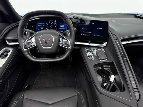 Used 2021 Chevrolet Corvette Stingray Preferred Cpe w/ Engine Appearance Package RWD image 31