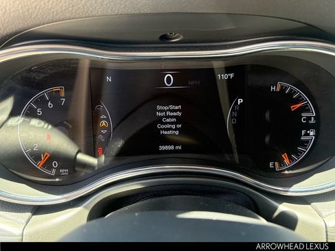 Used 2022 Jeep Grand Cherokee Laredo X RWD image 19