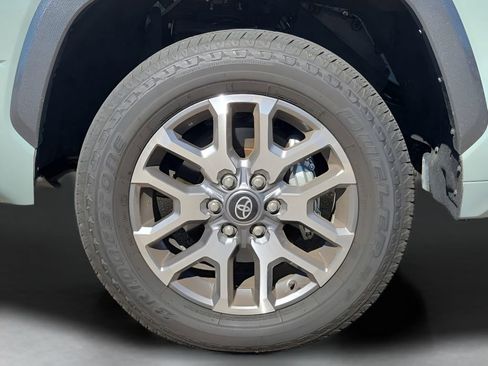 Used 2025 Toyota Tundra 1794 Edition image 4