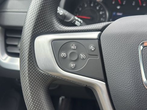 Used 2023 GMC Terrain SLE w/ Driver Convenience Package AWD/4WD image 30