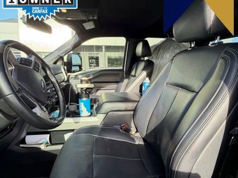 Certified 2022 Ford F350 Lariat w/ Black Appearance Package image 10