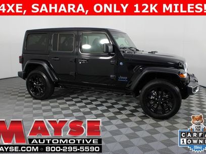Used 2025 Jeep Wrangler Unlimited Sahara w/ Safety Group