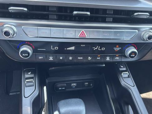 Used 2024 Kia Telluride S w/ S Sunroof Package FWD image 28