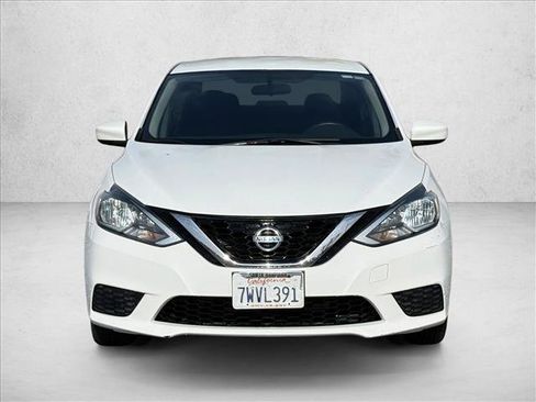 Used 2017 Nissan Sentra S FWD image 2