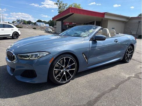 Used 2022 BMW 840i Convertible w/ Comfort Seating Package RWD image 3