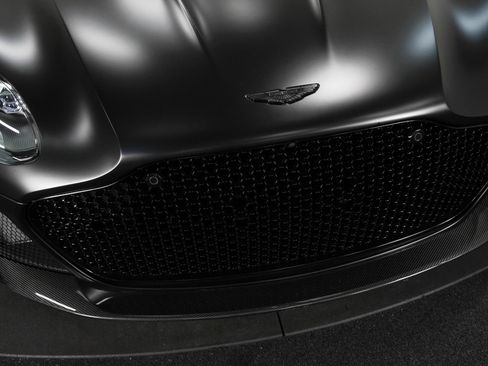 Used 2022 Aston Martin DBS Superleggera Volante RWD image 14