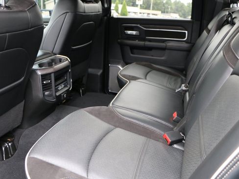 Used 2025 RAM 3500 Laramie AWD/4WD image 31