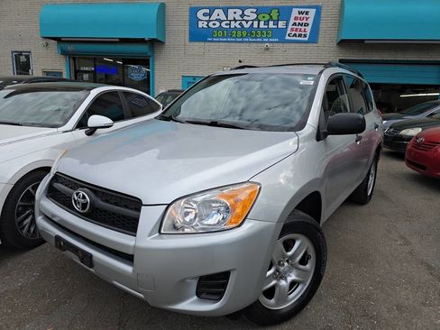 Used 2009 Toyota RAV4 4WD image 2