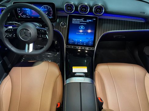 New 2026 Mercedes-Benz CLE 450 4MATIC Coupe image 12