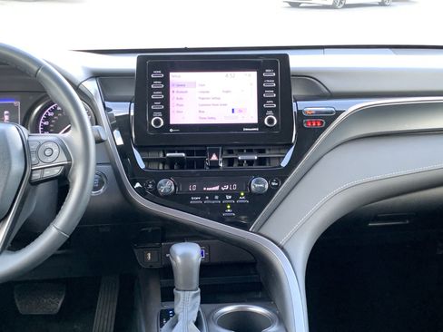 Used 2023 Toyota Camry SE w/ Convenience Package FWD image 31