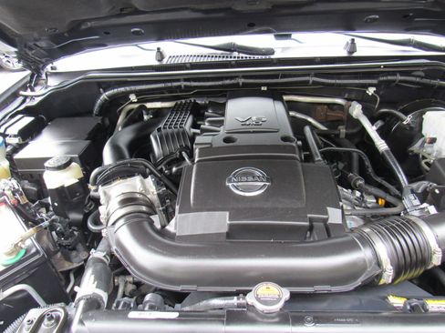 Used 2019 Nissan Frontier Desert Runner RWD image 23