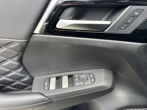 New 2026 Nissan Rogue Platinum AWD/4WD image 10