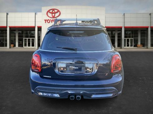 Used 2023 MINI Cooper S image 4