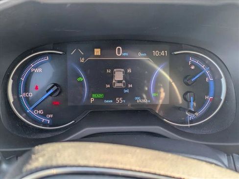 Used 2025 Toyota RAV4 XLE Premium image 11