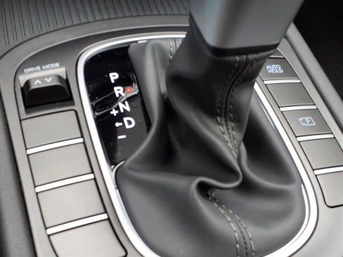 New 2026 Hyundai Kona SE image 28