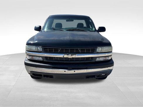 Used 2002 Chevrolet Silverado 1500 4x4 Regular Cab image 9