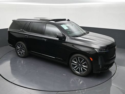 Certified 2023 Cadillac Escalade Sport w/ Touring Package RWD image 19