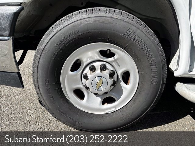 Used 2025 Chevrolet Express 2500 w/ Driver Convenience Package RWD image 34
