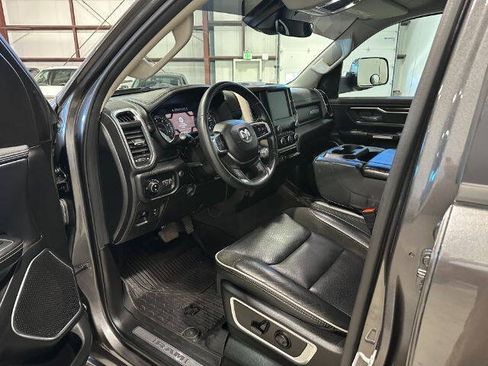 Used 2022 RAM 1500 Laramie AWD/4WD image 12