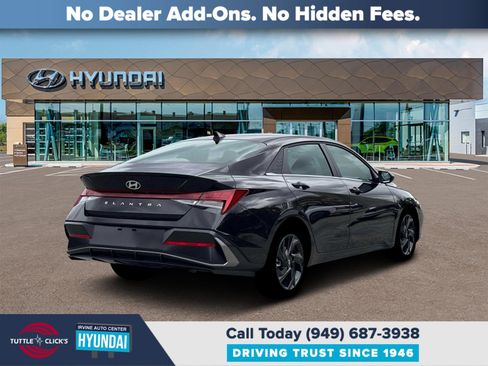 New 2026 Hyundai Elantra SEL Sport FWD image 7