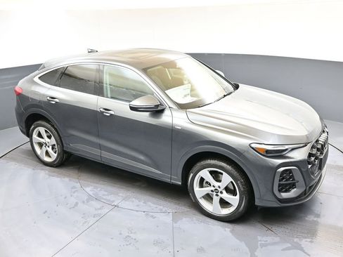 New 2025 Audi Q5 Premium Plus image 47