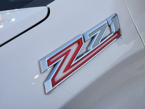 Used 2023 Chevrolet Silverado 1500 LTZ AWD/4WD image 10