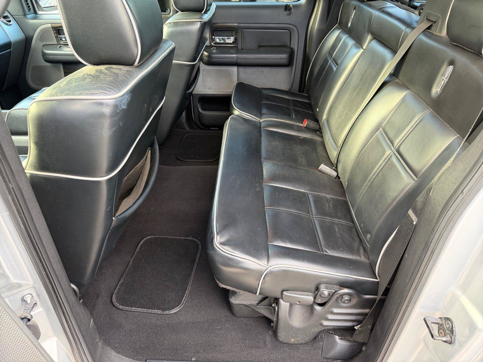 Used 2008 Lincoln Mark LT 4x4 image 13
